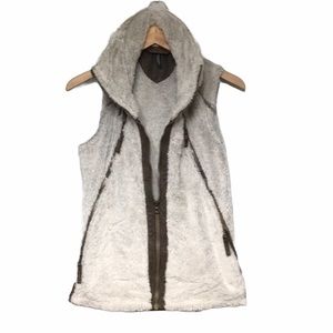 KUHL WOMEN'S FLIGHT VEST FLEECE / SHERPA STOWAWAY HOOD STONE SMALL